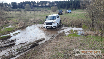 Фото Трофи-лайф 4х4 покатушка Радужный Водопад 30.04.22 - 228.jpg
