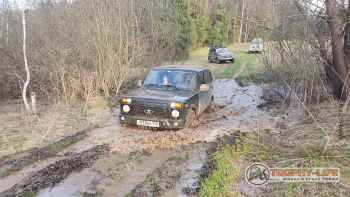 Фото Трофи-лайф 4х4 покатушка Радужный Водопад 30.04.22 - 257.jpg