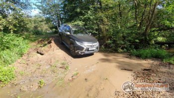 Фото Трофи-лайф 4х4 покатушка Радужный Водопад 28.08.21 - 299.jpg