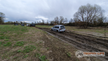 Фото Трофи-лайф 4х4 покатушка Радужный Водопад 30.04.22 - 167.jpg