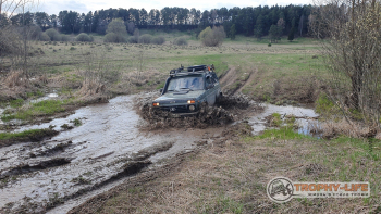 Фото Трофи-лайф 4х4 покатушка Радужный Водопад 30.04.22 - 232.jpg