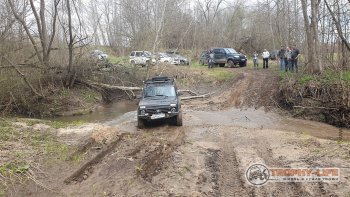 Фото Трофи-лайф 4х4 покатушка Радужный Водопад 30.04.22 - 113.jpg