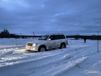 Фото Трофи-лайф 4х4 покатушка Музеи Переславля 23.02.22 - 115.JPG