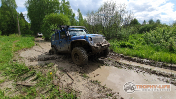 Фото Трофи-лайф 4х4 покатушка Новоистринские Просеки 04.06.22 - 477.jpg