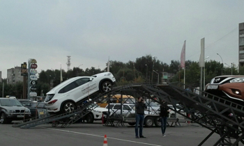 jZ30-CULkDo.jpg
