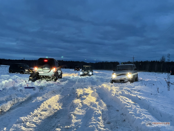 Фото Трофи-лайф 4х4 покатушка Музеи Переславля 23.02.22 - 124.JPG