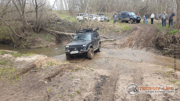 Фото Трофи-лайф 4х4 покатушка Радужный Водопад 30.04.22 - 111.jpg