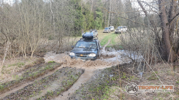 Фото Трофи-лайф 4х4 покатушка Радужный Водопад 30.04.22 - 250.jpg