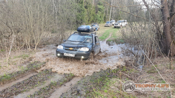 Фото Трофи-лайф 4х4 покатушка Радужный Водопад 30.04.22 - 249.jpg