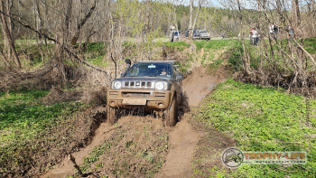 Фото Трофи-лайф 4х4 покатушка Можайские Тропы 07.05.22 - 231.jpg