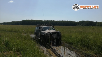 VID_20200627_195648.00_00_35_03.Still004.png