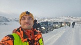 20251205_112455 стас и авто на фьорде.jpg