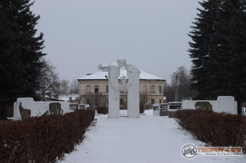 Фото Трофи-лайф 4х4 покатушка-экспедиция В Гости К Илье Муромцу 04-07.01 (711).JPG