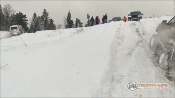 Фото Трофи-лайф 4х4 покатушка Новогодний Радужный Водопад 25.12.21 - 211.jpg