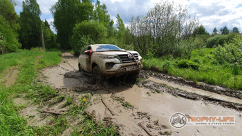 Фото Трофи-лайф 4х4 покатушка Новоистринские Просеки 04.06.22 - 483.jpg