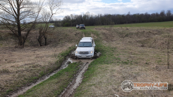 Фото Трофи-лайф 4х4 покатушка Радужный Водопад 30.04.22 - 184.jpg