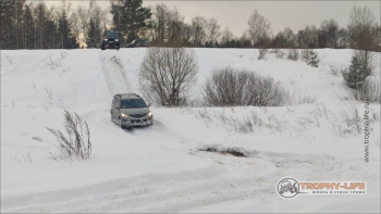Фото Трофи-лайф 4х4 покатушка Новогодний Радужный Водопад 25.12.21 - 191.jpg