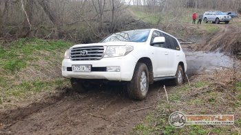 Фото Трофи-лайф 4х4 покатушка Радужный Водопад 30.04.22 - 127.jpg