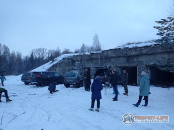 Фото Трофи-лайф 4х4 покатушка Радужный Водопад 04.02.23 - 118.jpg