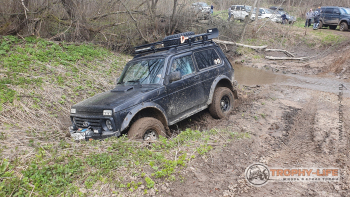 Фото Трофи-лайф 4х4 покатушка Радужный Водопад 30.04.22 - 114.jpg