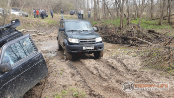Фото Трофи-лайф 4х4 покатушка Радужный Водопад 30.04.22 - 115.jpg