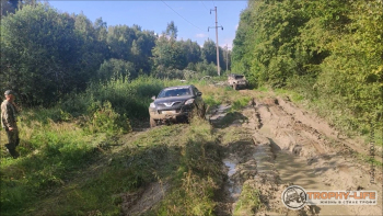 Фото Трофи-лайф 4х4 покатушка Старокалужский Тракт - 81.jpg