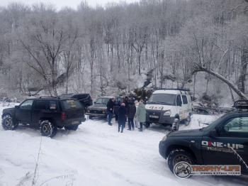 Фото Трофи-лайф 4х4 покатушка Радужный Водопад 04.02.23 - 102.jpg