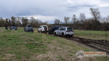 Фото Трофи-лайф 4х4 покатушка Радужный Водопад 30.04.22 - 169.jpg