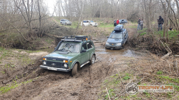 Фото Трофи-лайф 4х4 покатушка Радужный Водопад 30.04.22 - 123.jpg