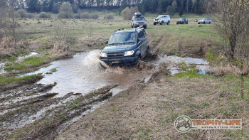 Фото Трофи-лайф 4х4 покатушка Радужный Водопад 30.04.22 - 223.jpg