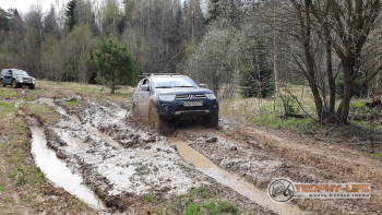 Фото Трофи-лайф 4х4 покатушка Можайские Тропы 07.05.22 - 129.jpg