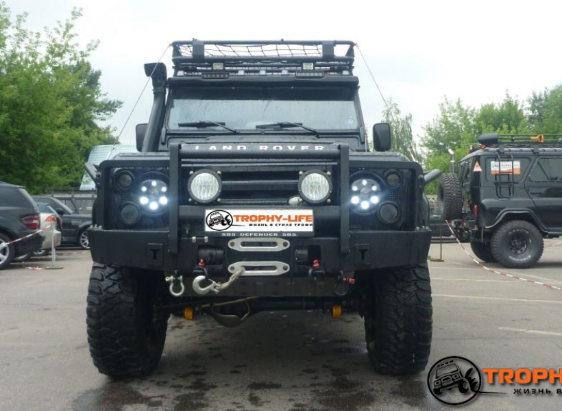 Defender 90 Супертуризм