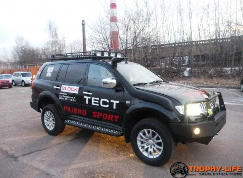 Mitsubishi Pajero Sport II