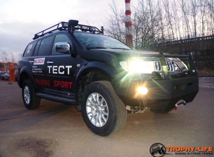 Mitsubishi Pajero Sport II