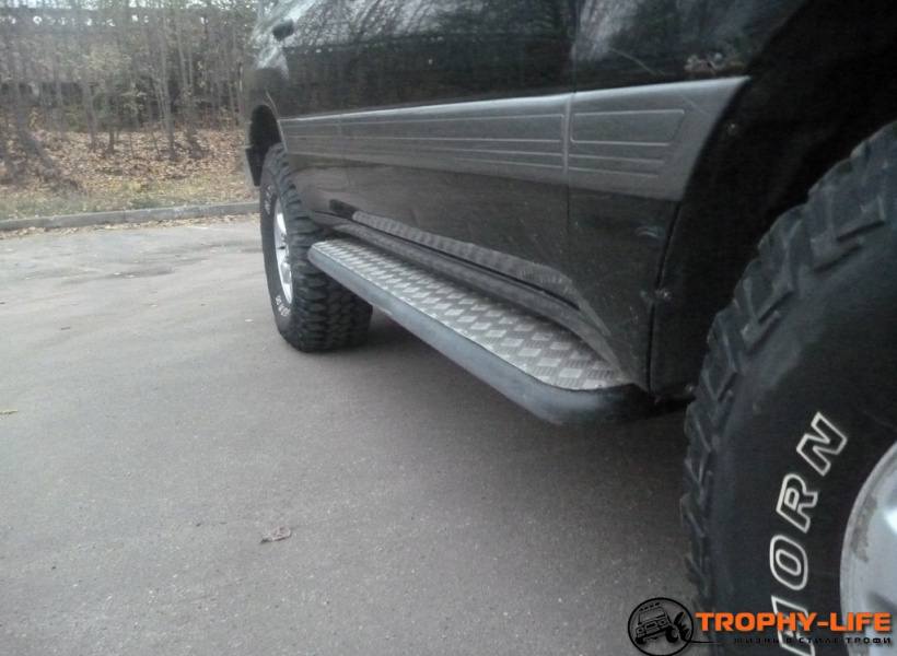 Toyota Land Cruiser 100