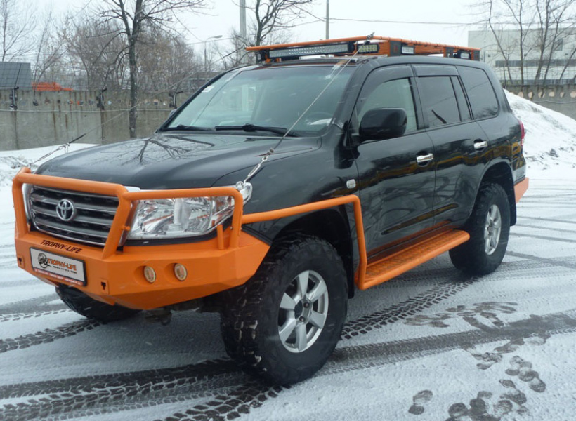 Toyota Land Cruiser 200