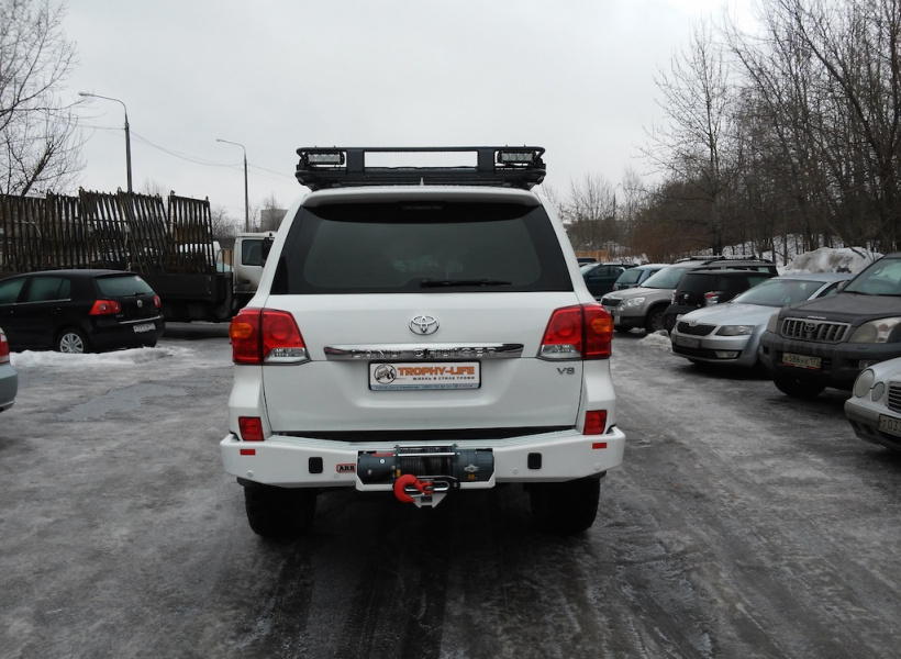 Toyota Land Cruiser 200