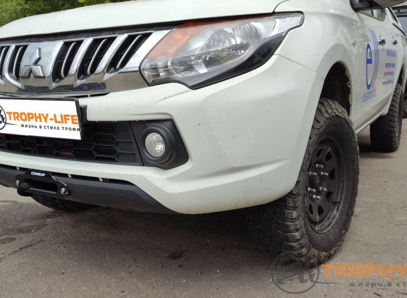 Mitsubishi L200