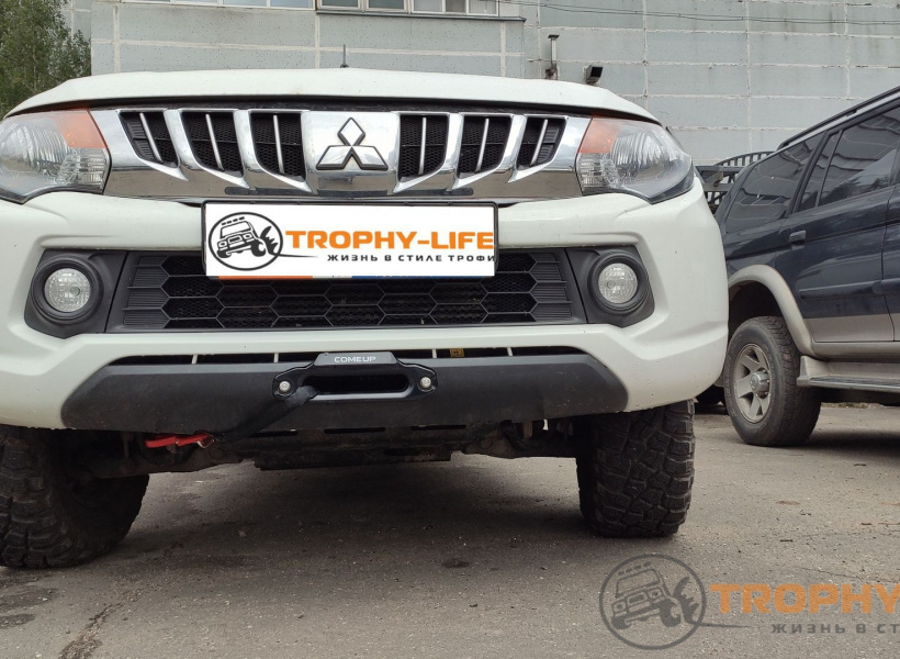 Mitsubishi L200