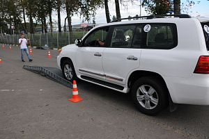 Тест-драйв Toyota LC200, LC Prado 150, Hilux 2015 в Тойота Центр Внуково